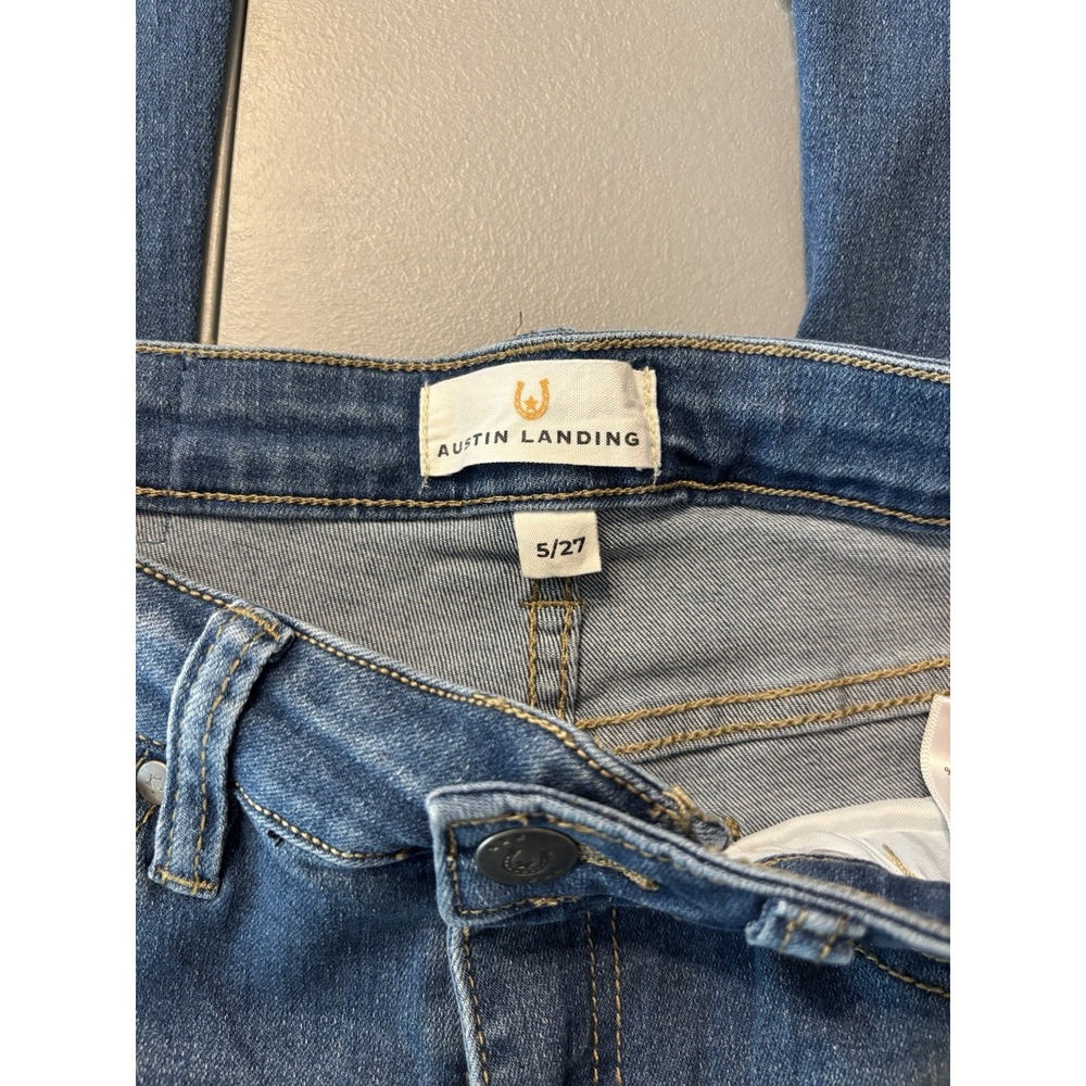 Austin Landing Rhinestone Western Star Flare Mid Rise Jeans Women's Sz 5 Stretch - Picture 3 of 9